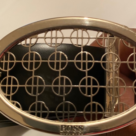 Hugo Boss belt - Picture 3 of 4